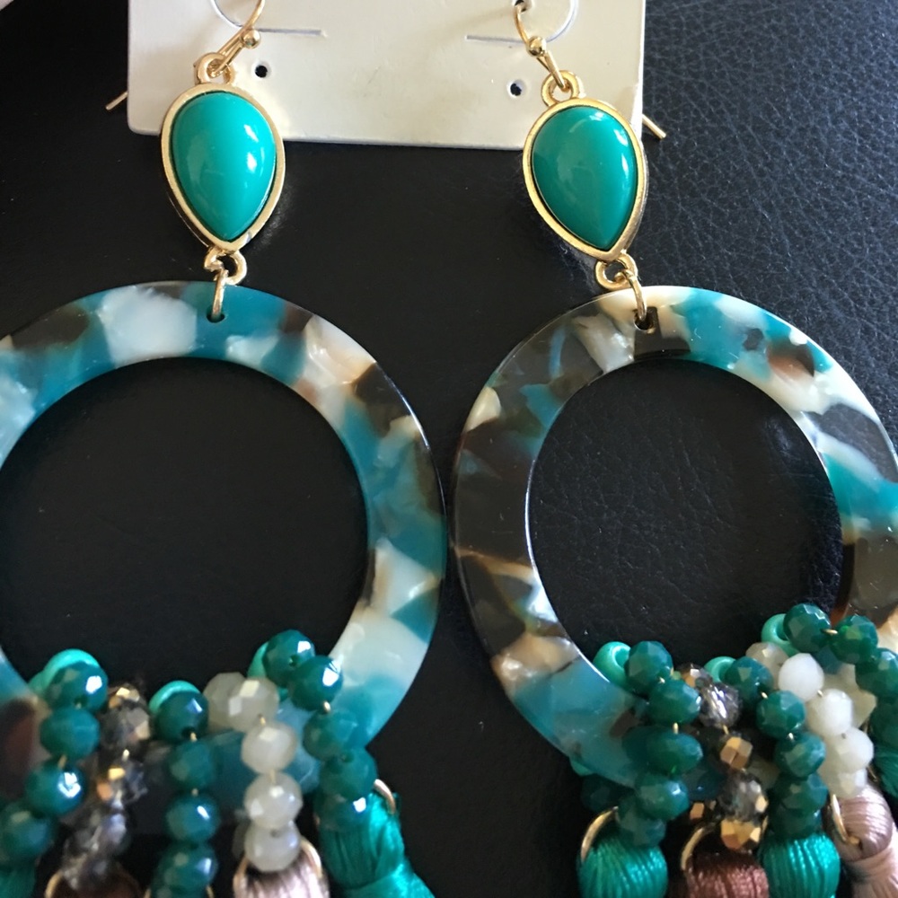 Turquoise acetate beaded fringe dangle earrings - Picture 4 of 8